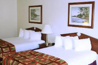 Best Western Country Inn Ishpeming Buitenkant foto